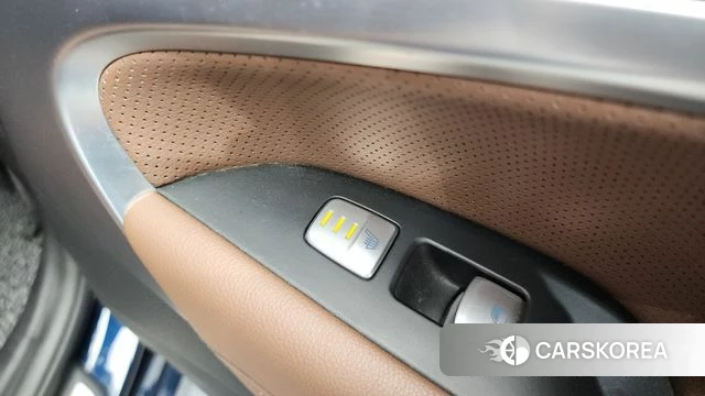 Genesis G70 id 3801741 из Кореи 10