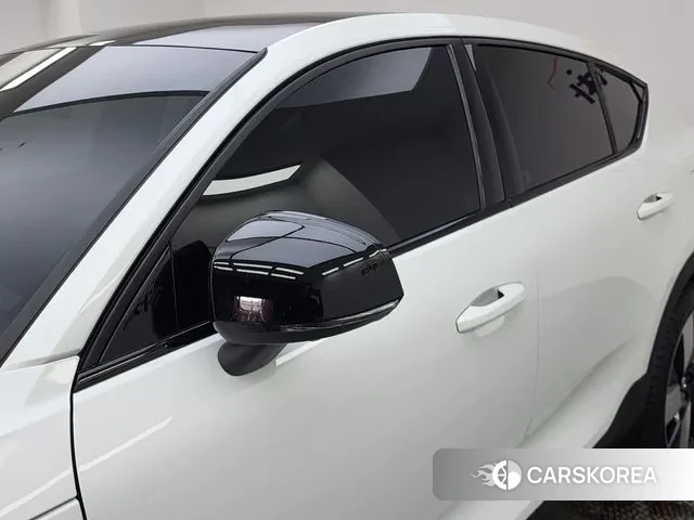 Volvo C40 Richards id 3021702 из Кореи 10