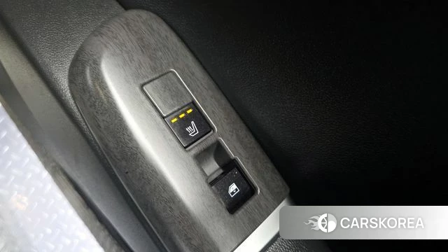 Hyundai Grandeur (GN7) id 3883488 из Кореи 10