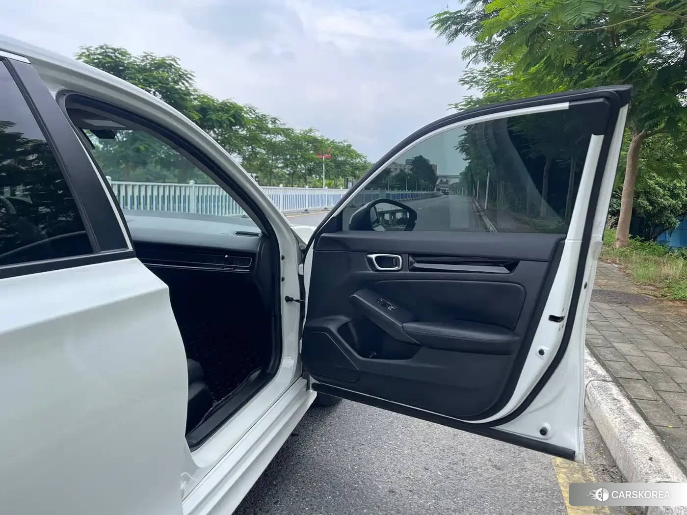 Honda Civic id 4679469 из Китая 10