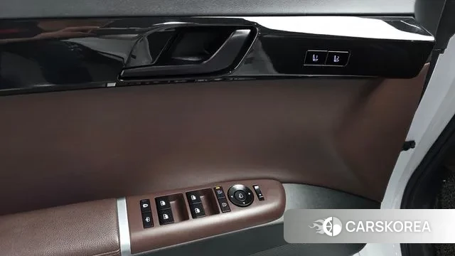 Hyundai Grandeur (GN7) id 3758798 из Кореи 10