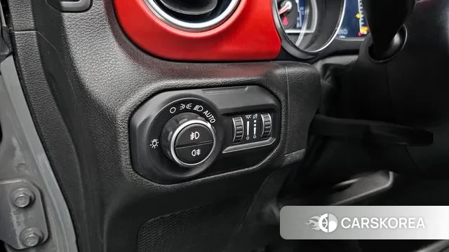 Jeep Wrangler (JL) id 3552362 из Кореи 10