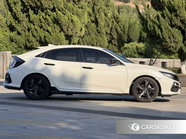 Honda Civic id 4297503 из Китая 10