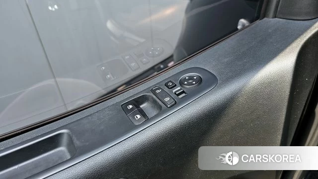 Hyundai Staria id 4389401 из Кореи 10