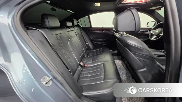 BMW 5 Series (G30) id 3449190 из Кореи 10