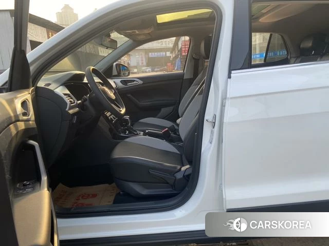 Volkswagen Exploring the shadow id 4258437 из Китая 10