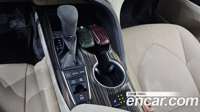 Toyota Camry (XV70) id 2598219 из Кореи 10