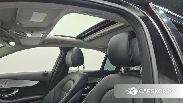 Mercedes-Benz C-Class W205 id 3808474 из Кореи 10