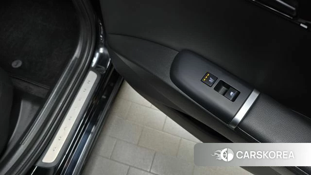 Hyundai Grandeur Hybrid (GN7) id 4186320 из Кореи 10