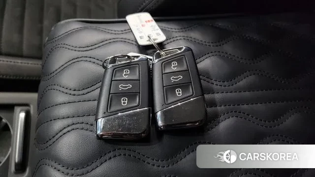 Volkswagen Passat GT (B8) id 3249027 из Кореи 10