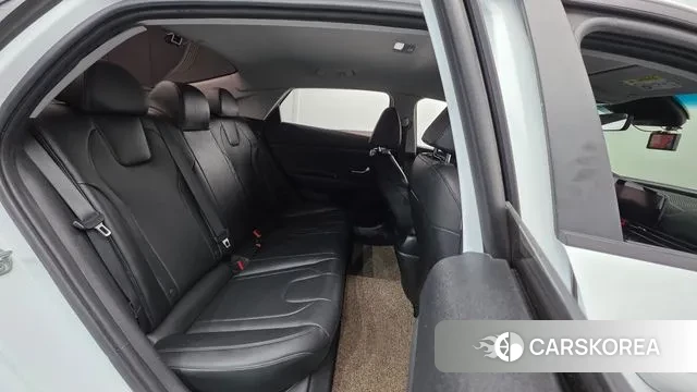 Hyundai Avante (CN7) id 3458803 из Кореи 10