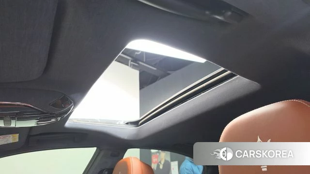 Maserati Ghibli id 4688613 из Кореи 10