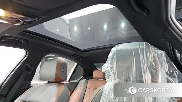 BMW 5 Series (G60) id 3720655 из Кореи 10