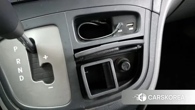 Hyundai The New Grand Starex id 3297771 из Кореи 10