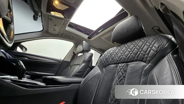 BMW 5 Series (G30) id 3013840 из Кореи 10