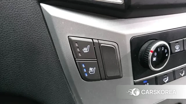 Hyundai The New Grand Starex id 3772917 из Кореи 10