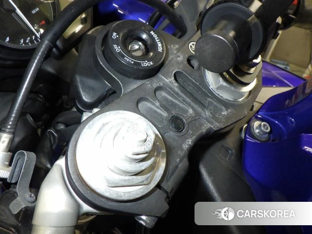 Проданный Yamaha YZF-R1 id 4237132 из Японии, фото 10