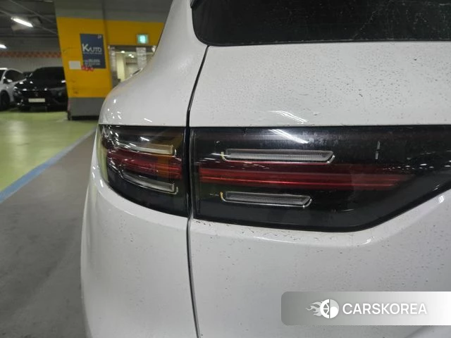 Porsche Cayenne (PO536) id 4705643 из Кореи 10