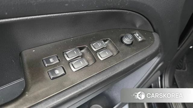 Ssangyong Rexton Sports id 4203886 из Кореи 10