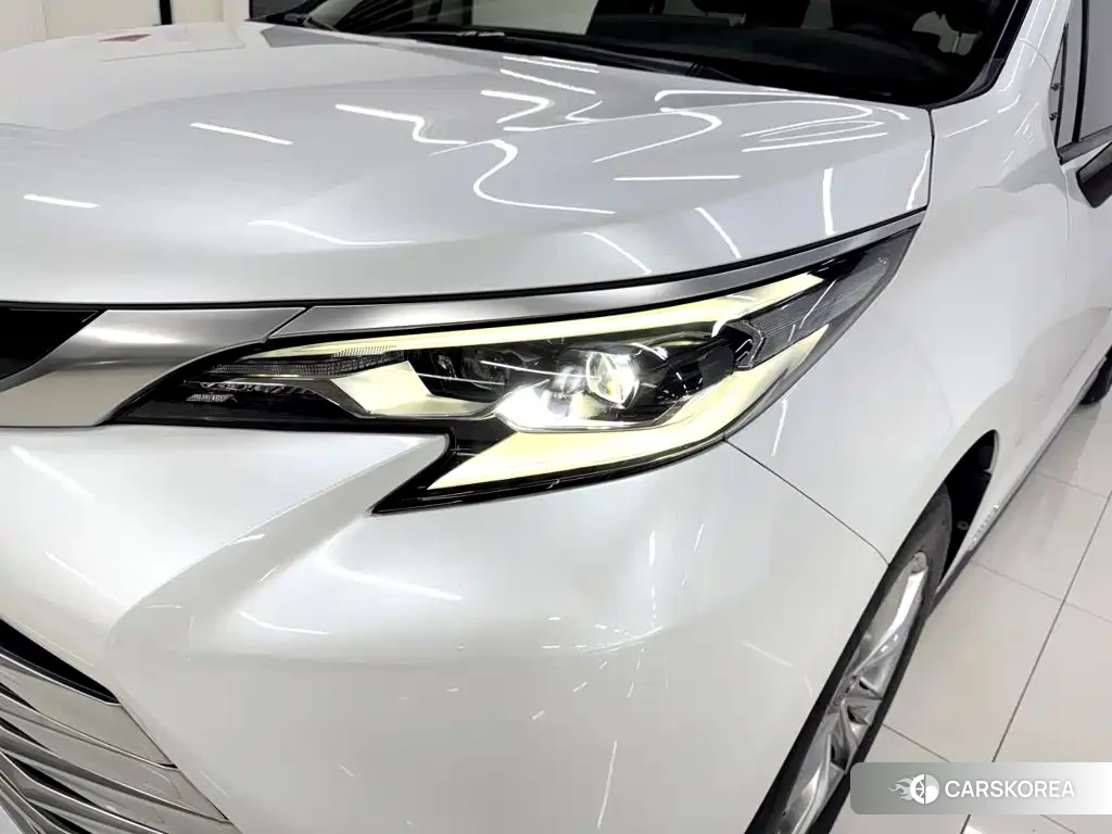 Toyota Sienna id 4583797 из Китая 10