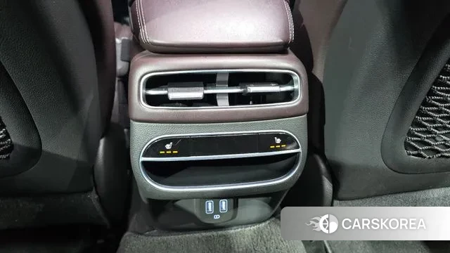 Genesis GV70 id 3771918 из Кореи 10