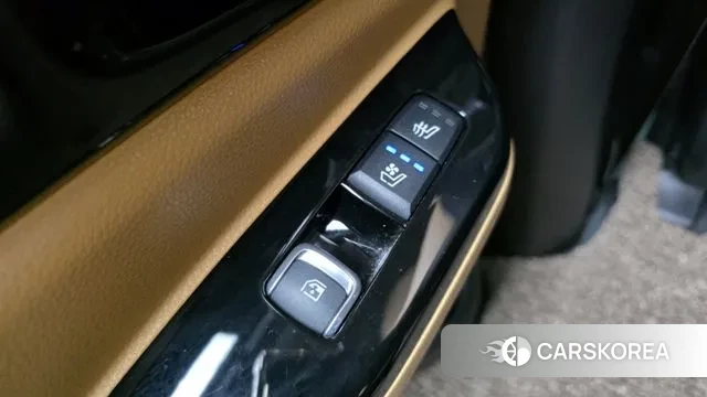 Kia Carnival 4th generation id 3534175 из Кореи 10