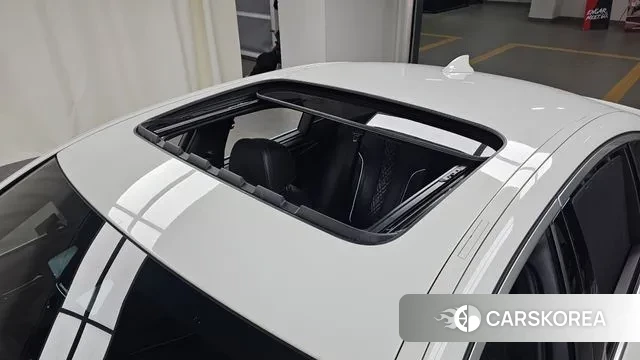 BMW 5 Series (G30) id 3434831 из Кореи 10