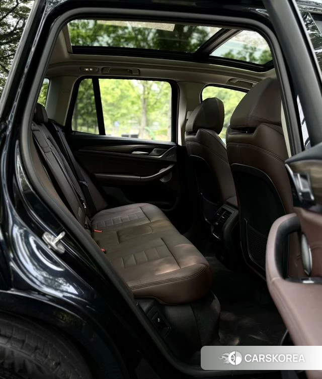 BMW X3 id 4260558 из Китая 10