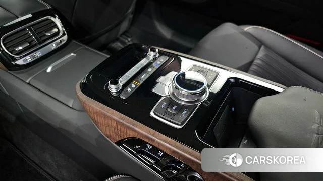 Genesis G90 id 3806774 из Кореи 10