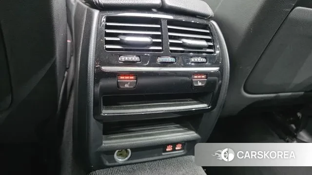 BMW 5 Series (G30) id 3422834 из Кореи 10