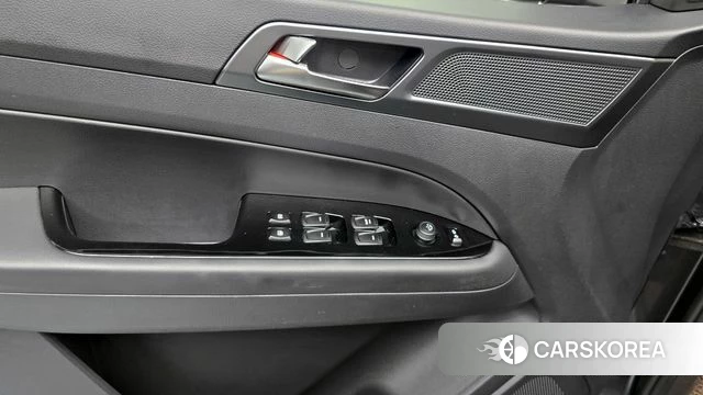 Ssangyong Musso Sports (Q250) id 4291643 из Кореи 10