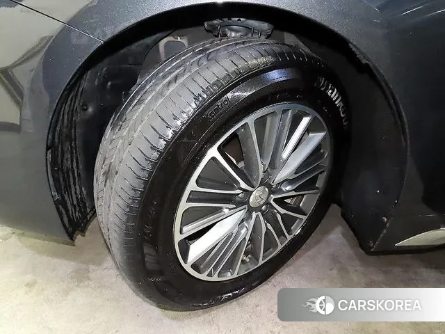 Hyundai Grandeur IG Hybrid id 3583438 из Кореи 10