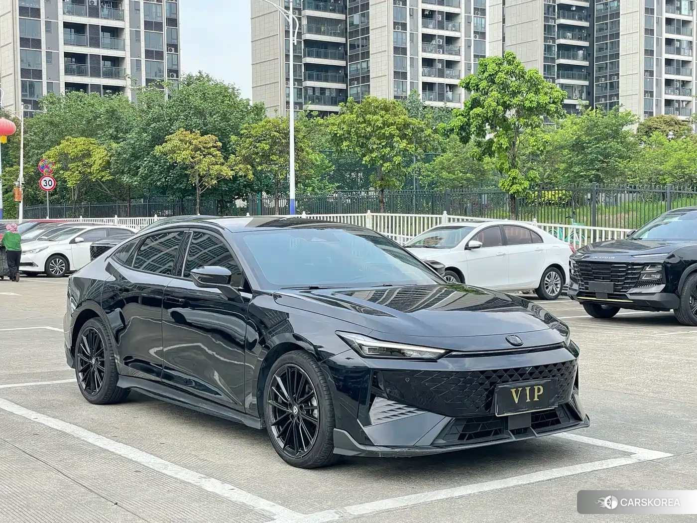 Chang'an Changan UNI-V id 4539205 из Китая 12