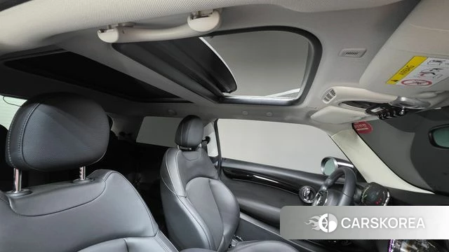 Mini Cooper id 4231136 из Кореи 10