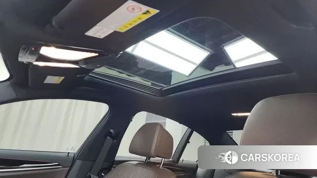 BMW 5 Series (G30) id 3578723 из Кореи 10