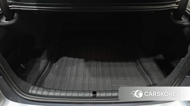 BMW 5 Series (G30) id 4943685 из Кореи 10