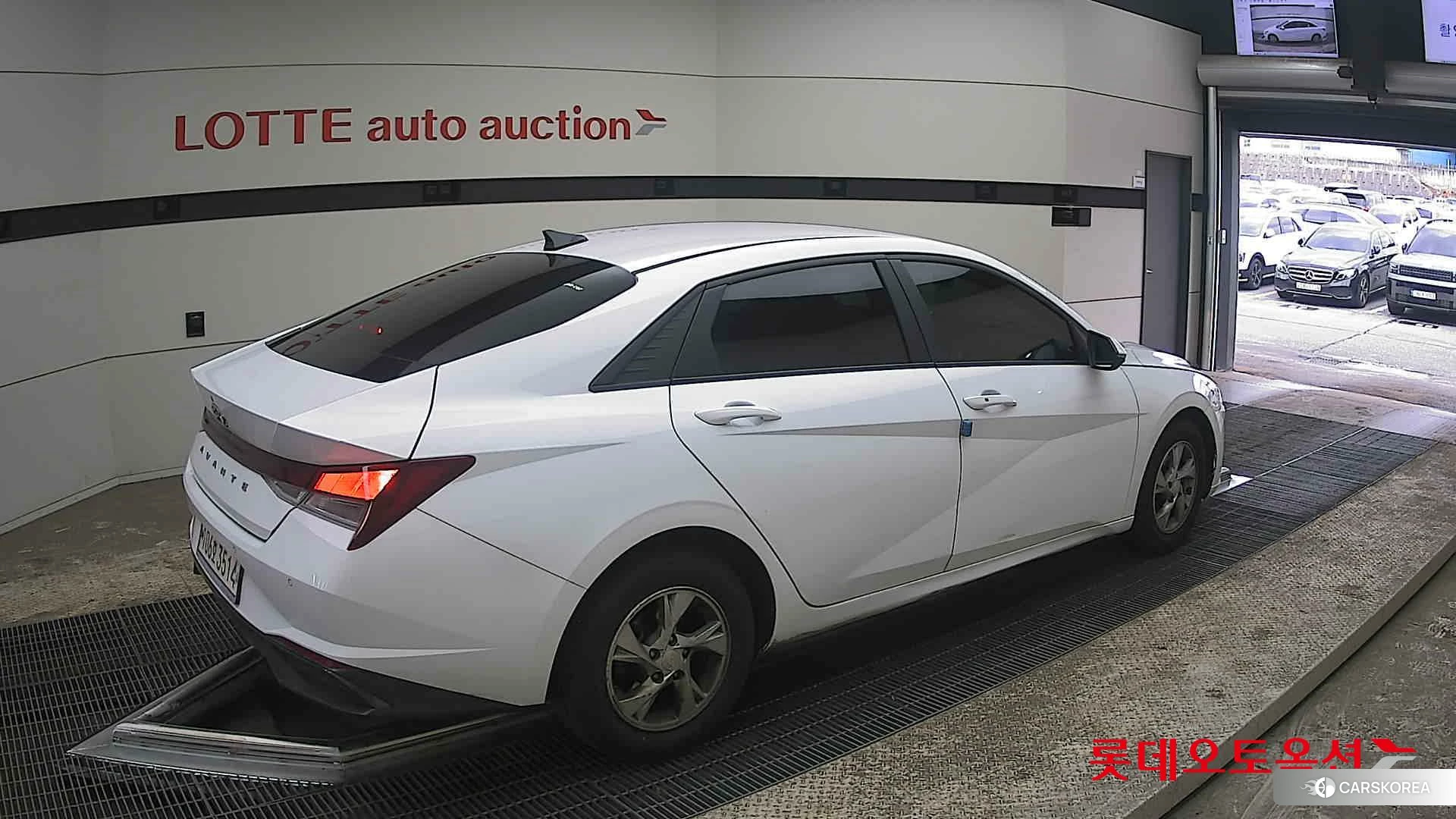 Hyundai Avante id 3869248 из Кореи 10