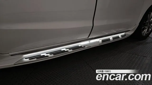 Kia The New Carnival id 2850453 из Кореи 10