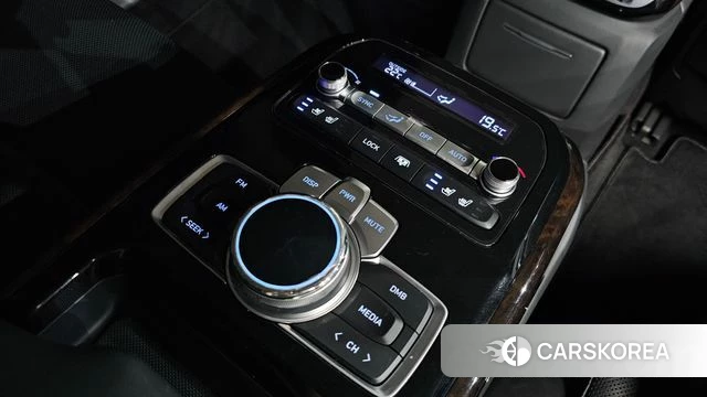 Genesis G90 id 4268934 из Кореи 10