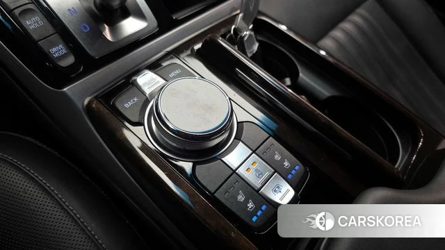 Genesis EQ900 id 3925190 из Кореи 10