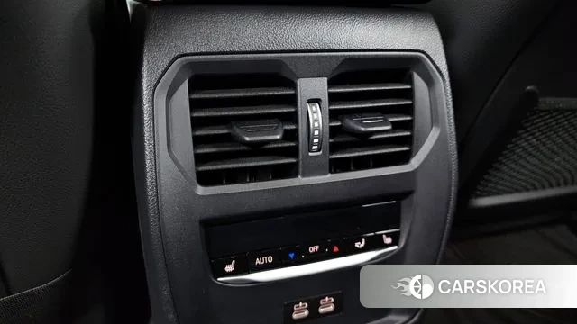 BMW i4 id 3675546 из Кореи 10