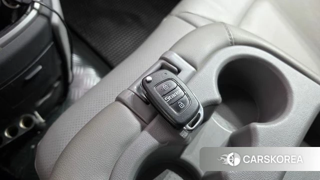 Hyundai The New Grand Starex id 4776249 из Кореи 10