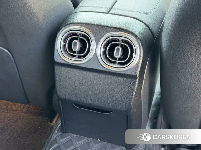 Mercedes-Benz Class C id 4277594 из Китая 10