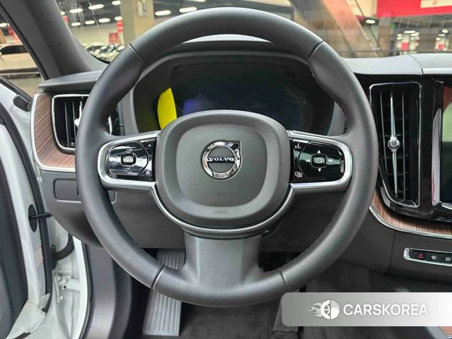 Volvo XC60 id 4254862 из Китая 10