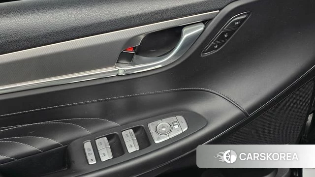Hyundai The New Grandeur IG id 4741434 из Кореи 10