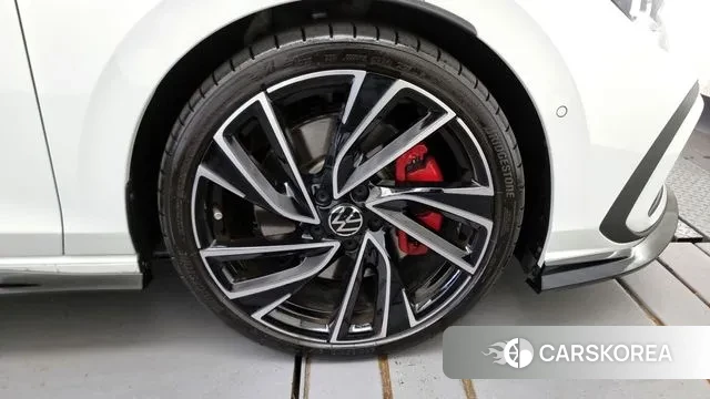 Volkswagen Golf 8th Generation id 2904885 из Кореи 10