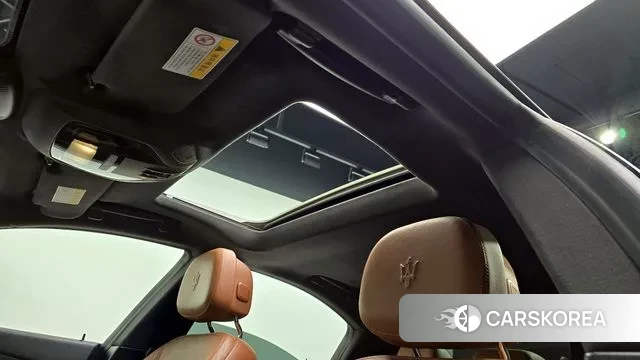 Maserati Ghibli id 3622205 из Кореи 10