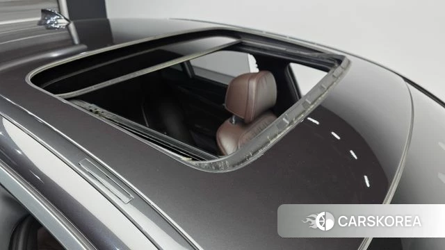 BMW 5 Series (G30) id 3966073 из Кореи 10