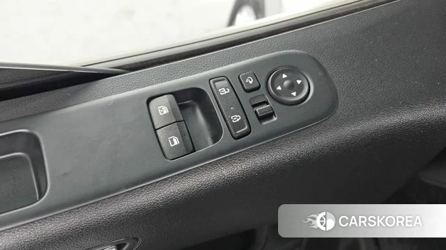 Hyundai Staria id 3851097 из Кореи 10