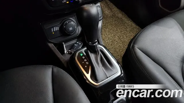 Jeep Renegade id 2660966 из Кореи 10